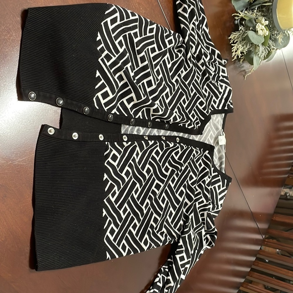 Black and white cardigan like new condition
